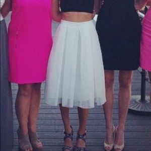White mesh midi skirt - size small
